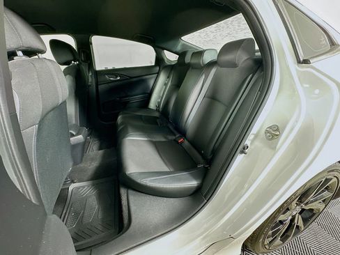 Used 2019 Honda Civic Sport image 27