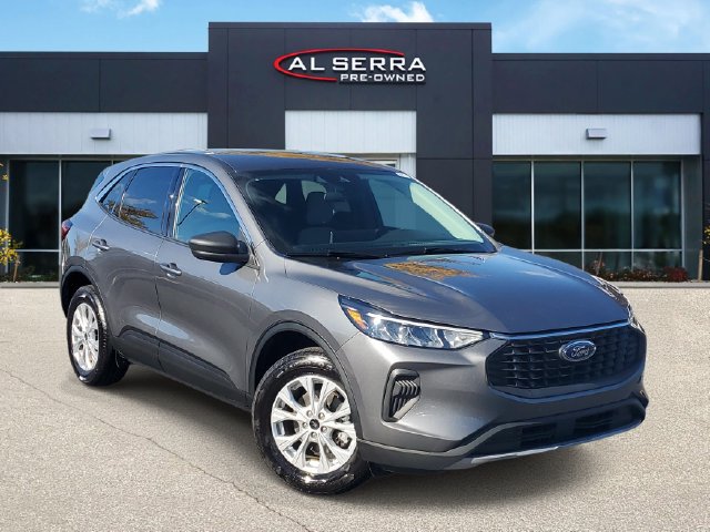 Used 2024 Ford Escape Active w/ Tech Pack #1 AWD/4WD image 1