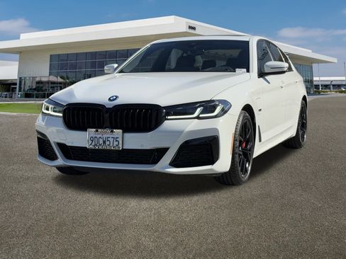 Certified 2023 BMW 530e w/ M Sport Package image 4