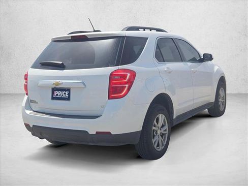 Used 2017 Chevrolet Equinox LT FWD image 5