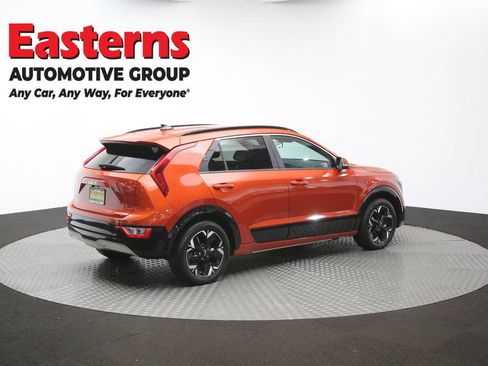 Used 2023 Kia Niro Wind w/ Wind Preserve Package FWD image 39