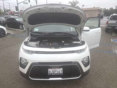 Used 2020 Kia Soul LX image 29