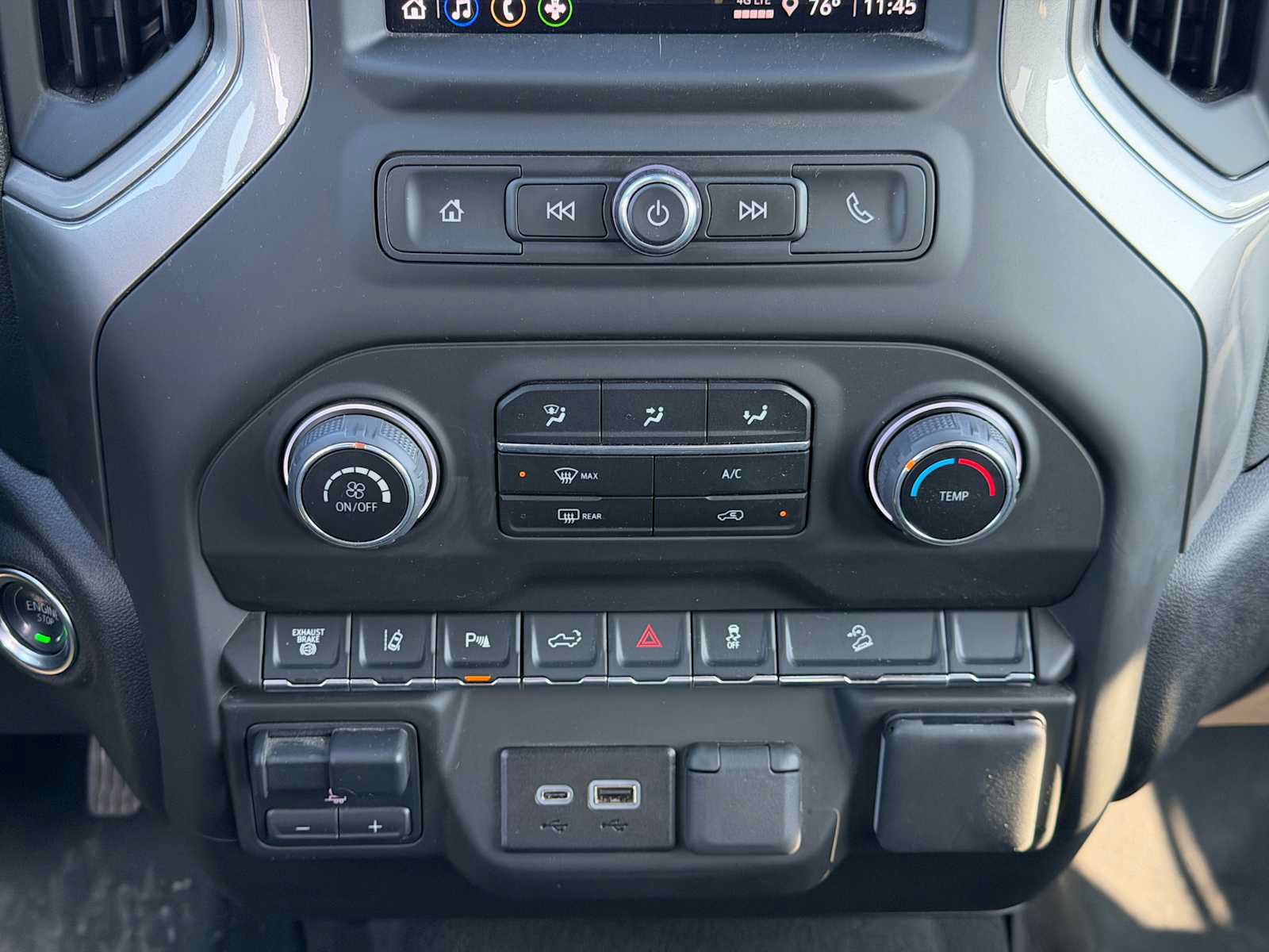 Certified 2025 Chevrolet Silverado 2500 Custom w/ Custom Value Package AWD/4WD image 20
