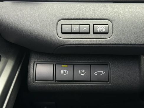 Certified 2026 Toyota bZ FWD image 22