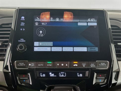 Used 2018 Honda Odyssey EX-L image 19