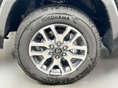 New 2026 Toyota Tundra 1794 Edition AWD/4WD image 9