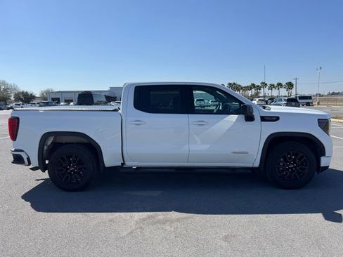 Used 2024 GMC Sierra 1500 Elevation w/ LPO, Elevation Black Package image 12