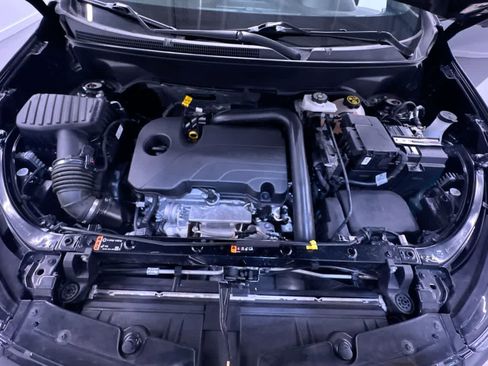 Used 2024 Chevrolet Equinox RS w/ RS Leather Package image 11