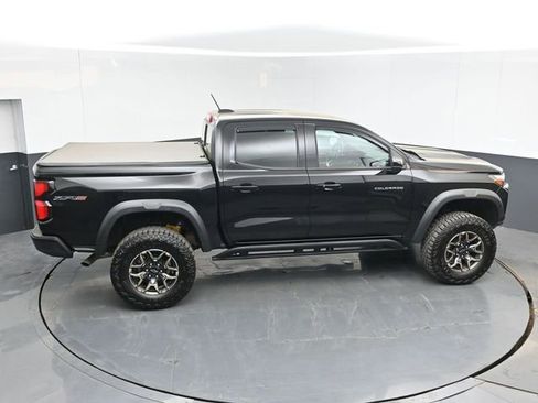 Used 2024 Chevrolet Colorado ZR2 AWD/4WD image 38