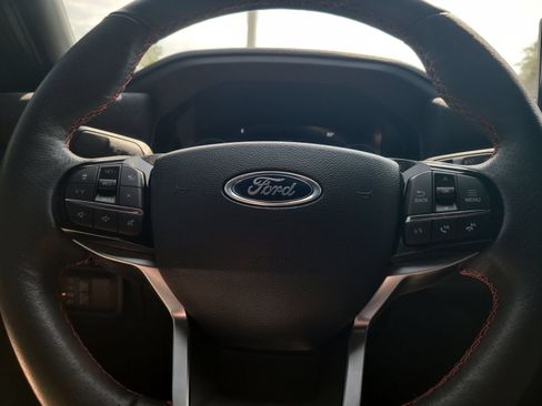 Used 2025 Ford Explorer ST-Line w/ Premium Package RWD image 13