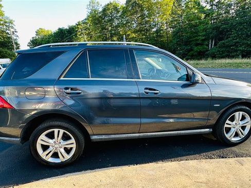 Used 2012 Mercedes-Benz ML 350 ML 350 AWD 4MATIC 4DR SUV image 7