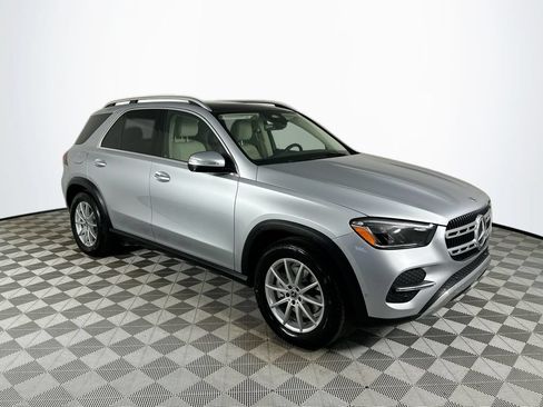 Used 2024 Mercedes-Benz GLE 350 4MATIC image 1