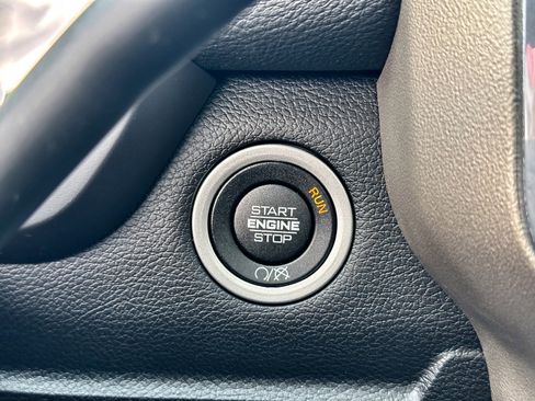 New 2024 RAM 2500 Laramie image 15