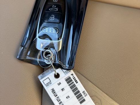 Used 2025 Audi Q7 3.0T Premium Plus w/ Premium Plus Package image 38