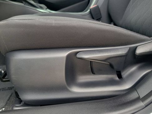 Used 2024 Toyota Corolla LE FWD image 14