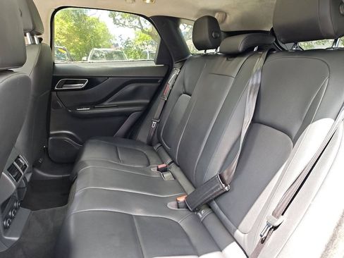 Used 2019 Jaguar F-PACE AWD/4WD image 38