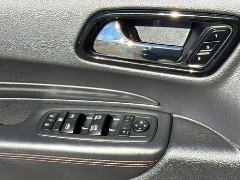 Used 2023 Dodge Durango GT image 22