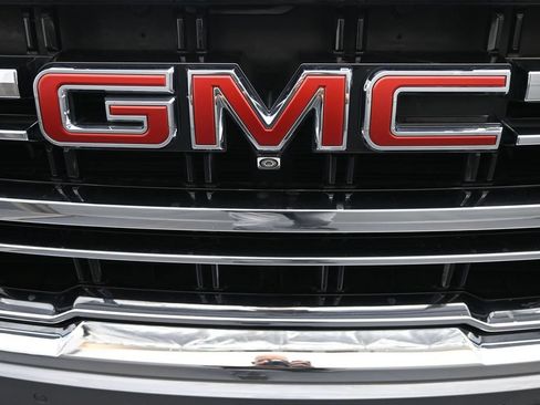 Used 2022 GMC Yukon SLT w/ SLT Luxury Package AWD/4WD image 34