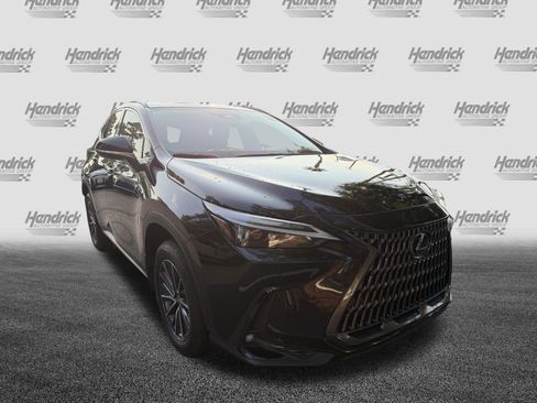Used 2024 Lexus NX 250 FWD image 2