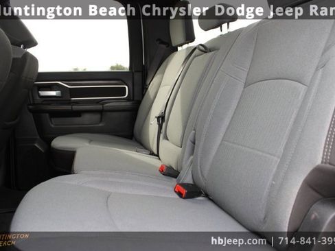 Used 2024 RAM 2500 Big Horn image 35