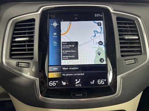 Used 2020 Volvo XC90 T6 Momentum AWD/4WD image 9