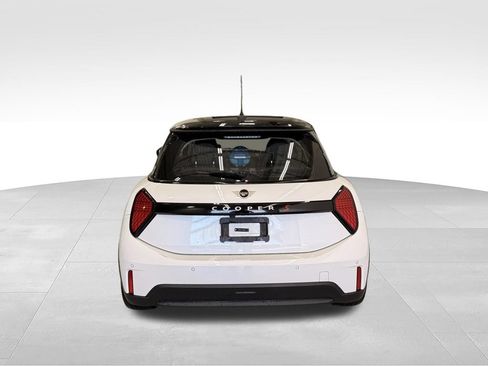 Certified 2025 MINI Cooper S FWD image 4