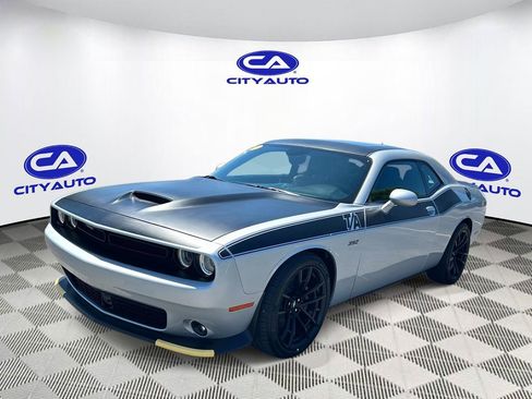 Used 2023 Dodge Challenger R/T Scat Pack w/ T/A Package RWD image 9