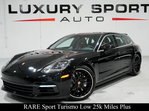 Used 2018 Porsche Panamera 4S image 1