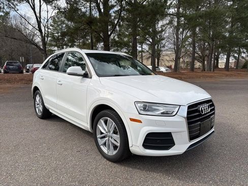 Used 2017 Audi Q3 2.0T Premium image 4