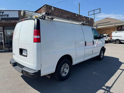 Used 2020 Chevrolet Express 2500 w/ Safety Package RWD image 15