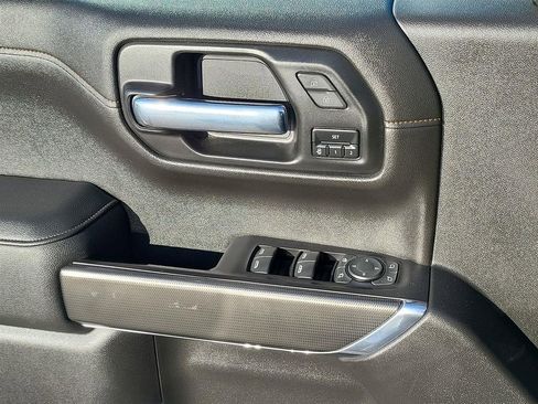 Used 2021 GMC Sierra 1500 AT4 image 16