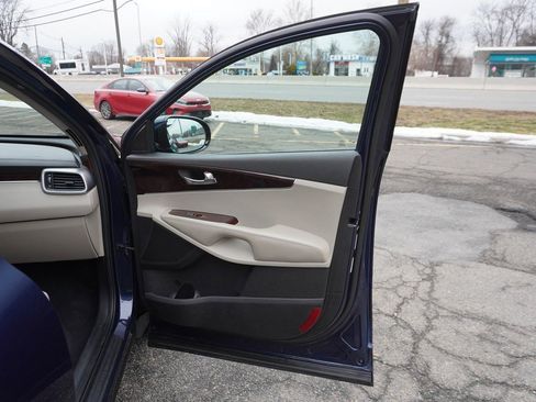 Used 2017 Kia Sorento LX image 20