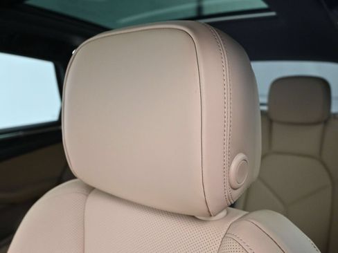 Certified 2026 Porsche Macan AWD/4WD image 20