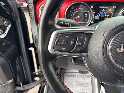 Used 2021 Jeep Gladiator Rubicon w/ Cold Weather Group AWD/4WD image 26