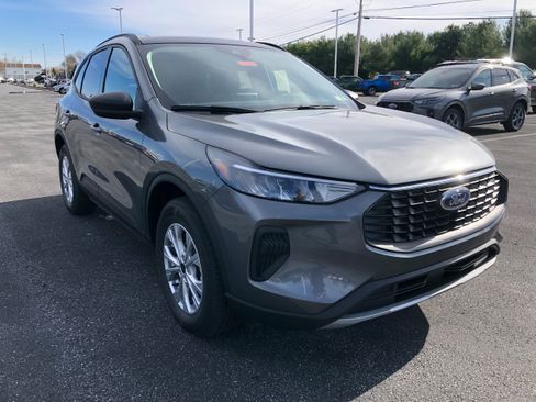 New 2026 Ford Escape Active w/ Cold Weather Package AWD/4WD image 14
