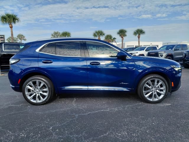 Used 2023 Buick Envision Avenir FWD image 3