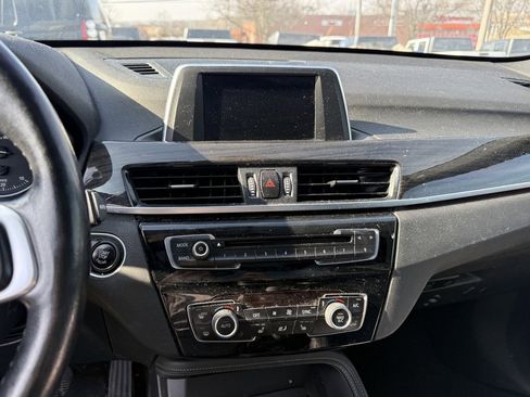 Used 2018 BMW X1 xDrive28i image 19