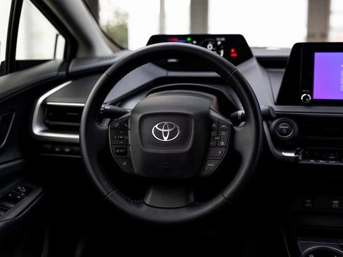 Certified 2023 Toyota Prius LE image 12