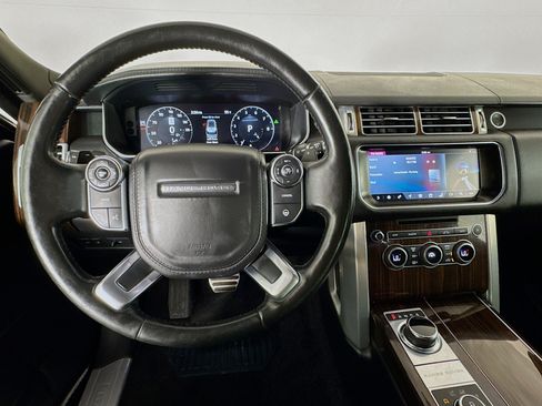 Used 2017 Land Rover Range Rover Supercharged AWD/4WD image 10