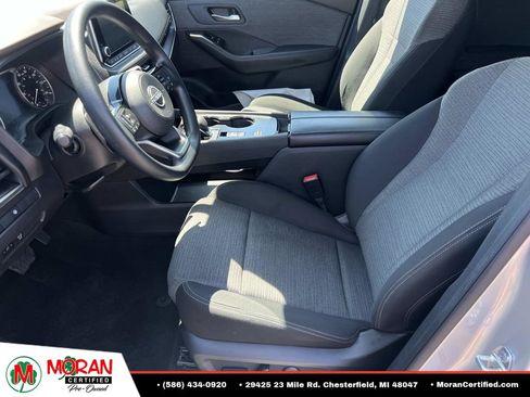 Used 2023 Nissan Rogue SV FWD image 16