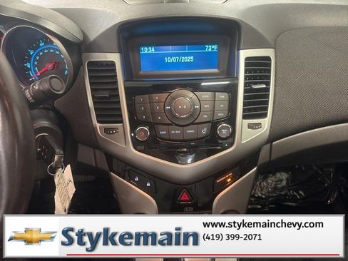 Used 2013 Chevrolet Cruze LT image 21