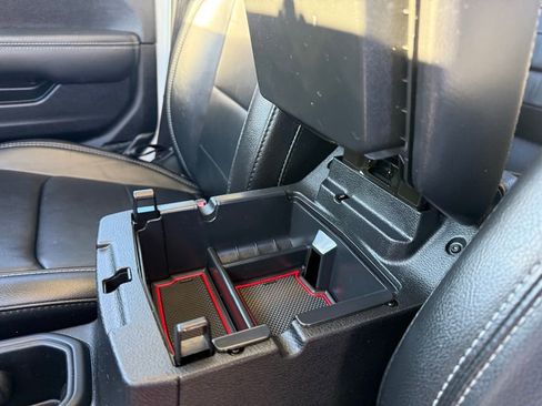 Used 2021 Jeep Gladiator Overland w/ Popular Equipment Package image 24