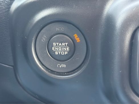 Used 2020 Jeep Wrangler Unlimited Sport S AWD/4WD image 20