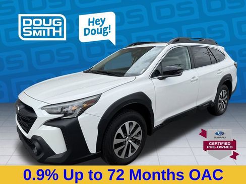 Used 2025 Subaru Outback Premium image 1