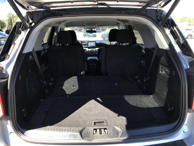 Used 2021 Ford Explorer XLT RWD image 11