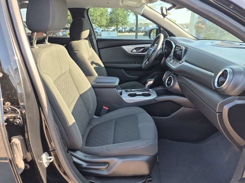 Used 2021 Chevrolet Blazer LT FWD image 23