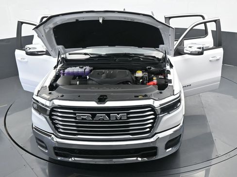 Used 2025 RAM 1500 Laramie image 54