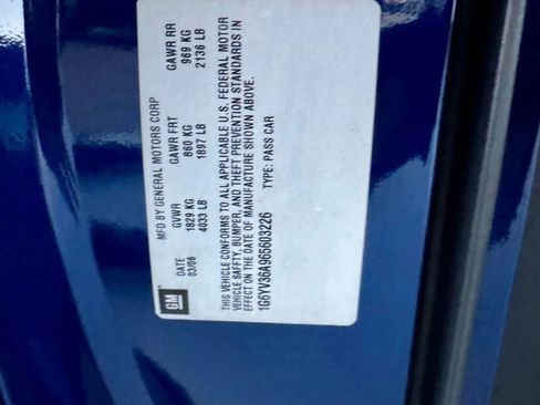 Used 2006 Cadillac XLR image 30