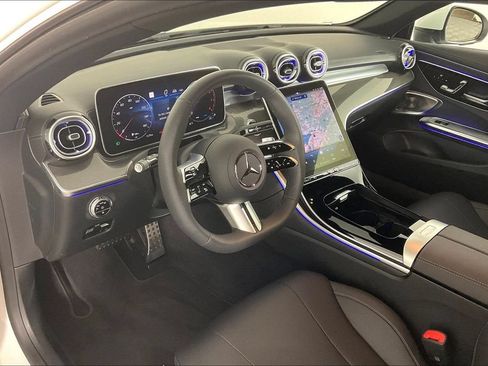 Certified 2024 Mercedes-Benz CLE 450 4MATIC Coupe w/ Driver Assistance Package image 10