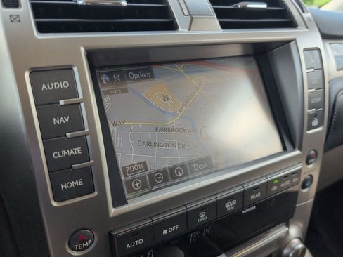Used 2021 Lexus GX 460 Premium w/ Premium Package AWD/4WD image 18